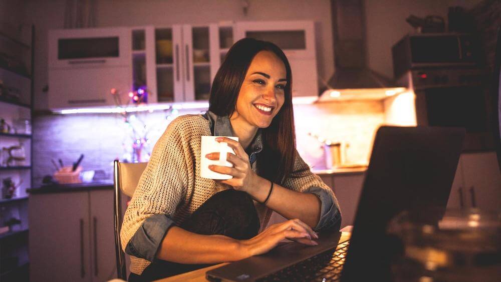 erotikchat moderator • Arbeit Zuhause